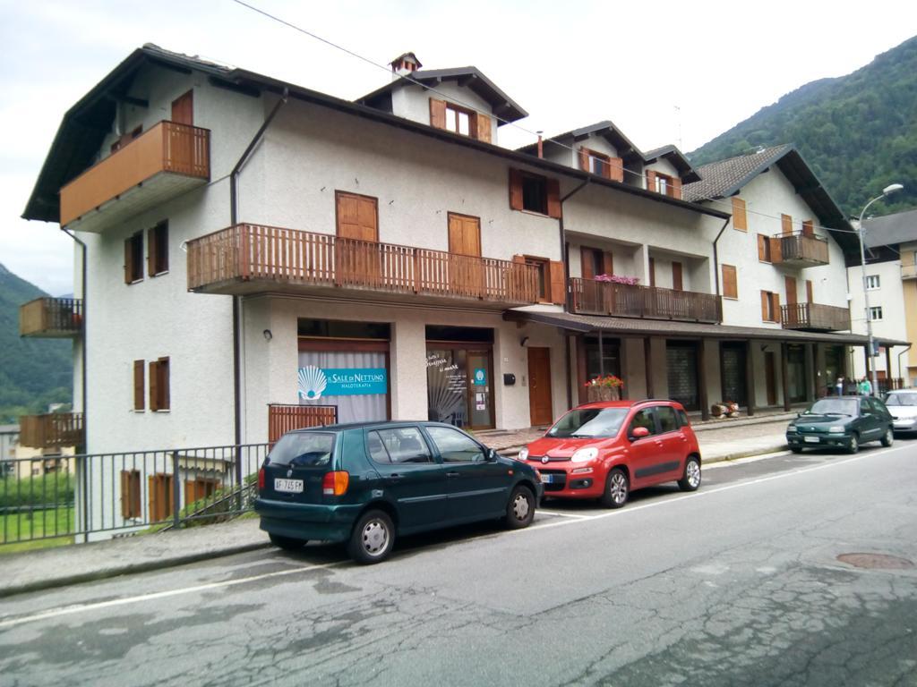 Apartamento Bilocale A Piazza Brembana Exterior foto